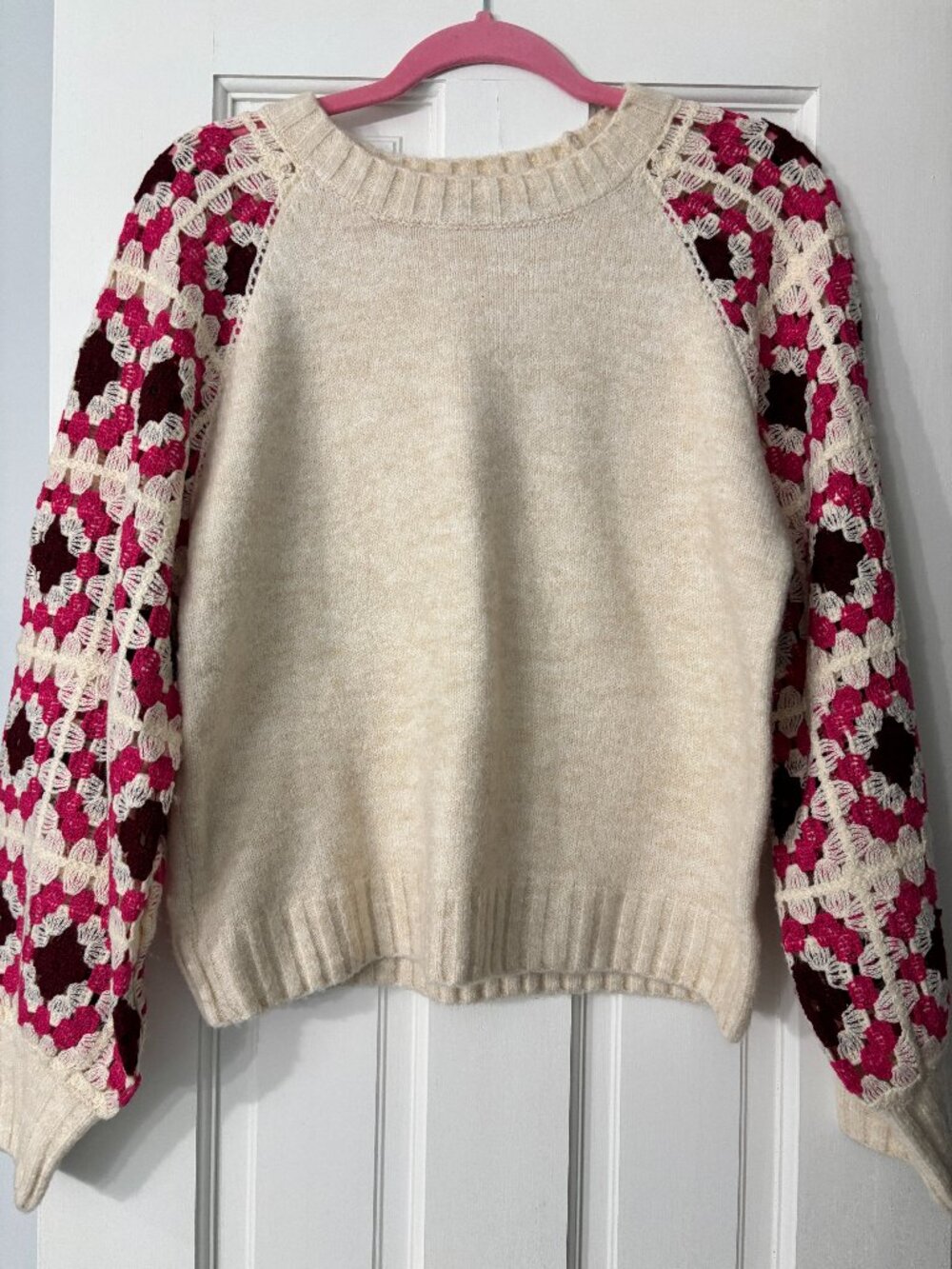 Fab'rik Granny Square Crochet Sleeve Knit Sweater - Cream & Red - Size Small
